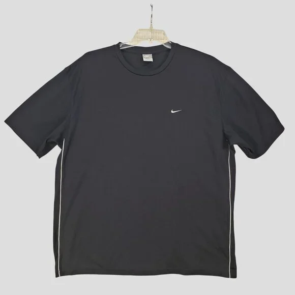 Nike Shirts Nike Black Polyester Short Sleeve Pullover